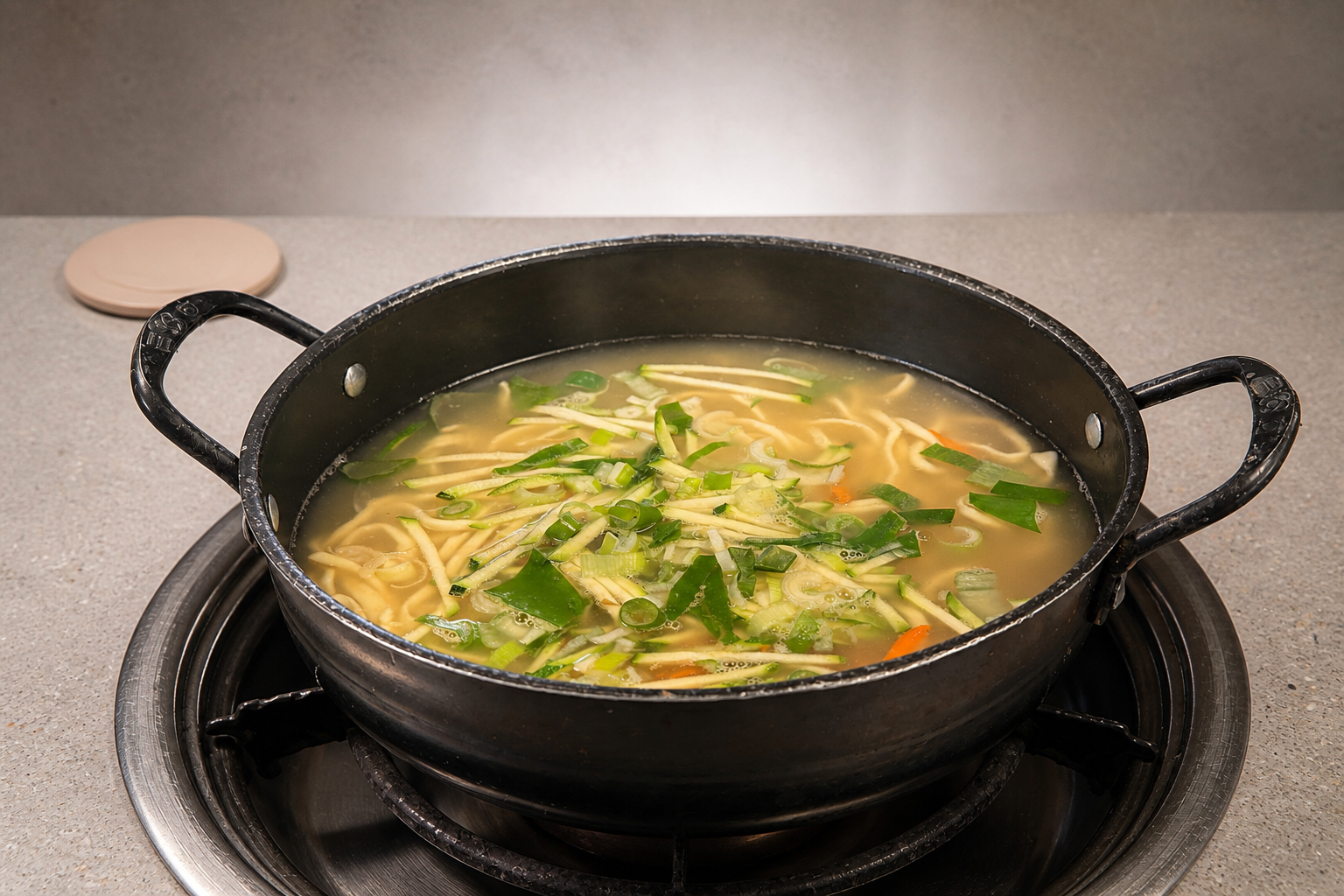 바지락 손칼국수 매장·키오스크 완성 사진